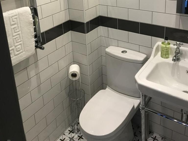 No.16 Otel Seaham Dış mekan fotoğraf Bathroom
